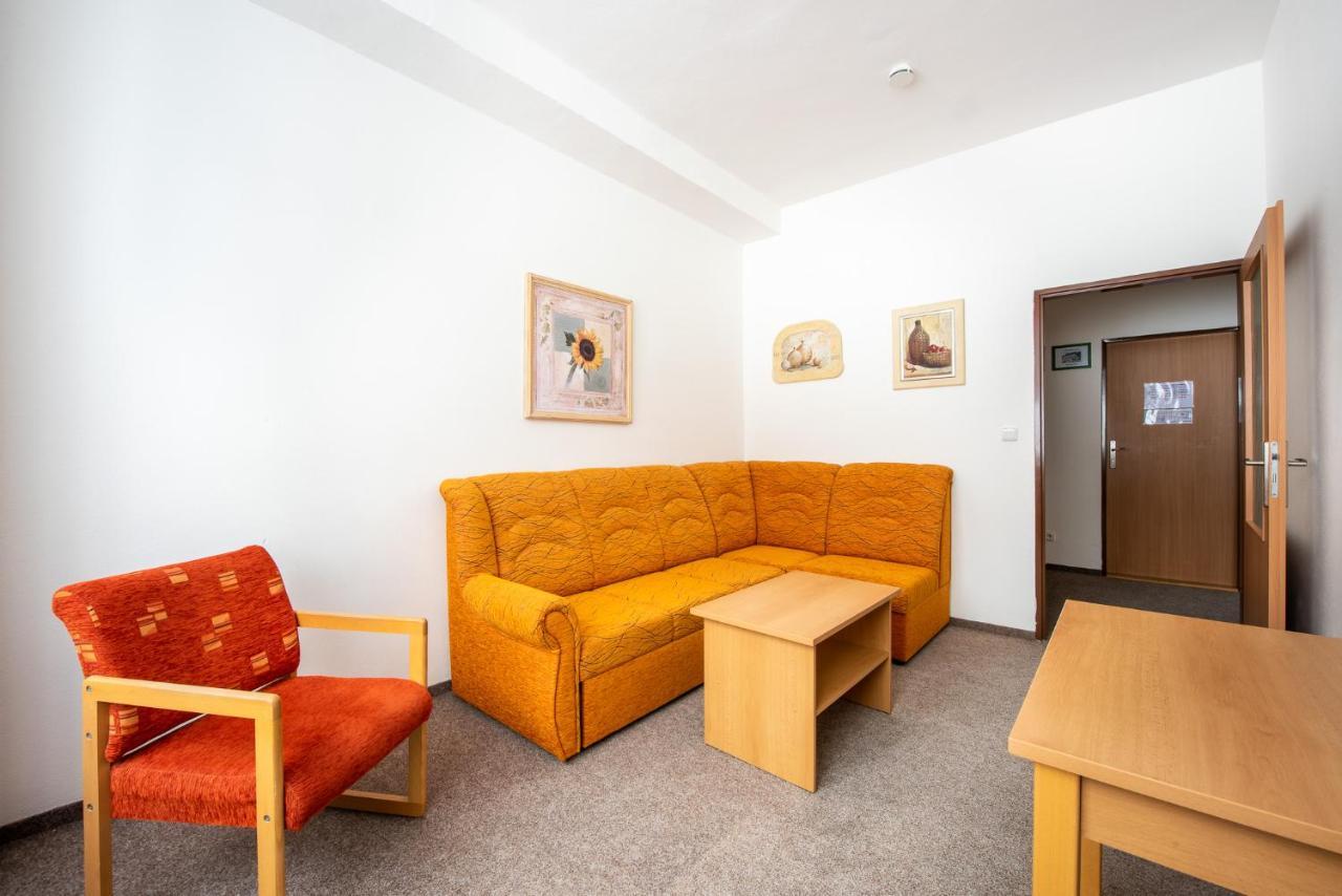 Hotel Agri Sobesice Exteriér fotografie